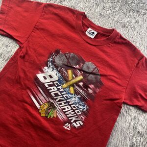 Chicago Blackhawks Shirt Youth Medium Red Short Sleeve Majestic NHL Hockey Tee
